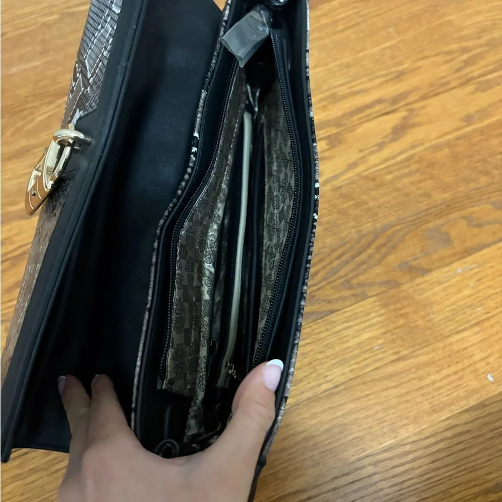 N/A 5” detachable 10”